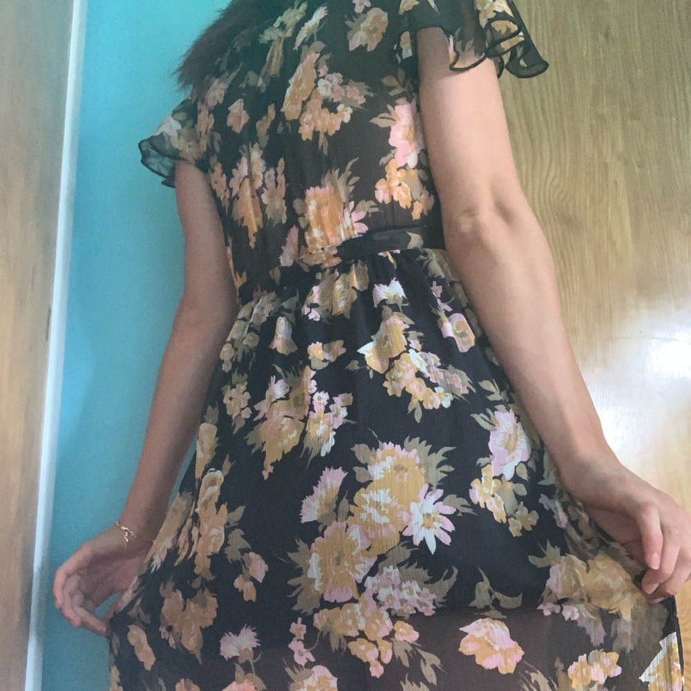 FLOWER DRESS - Picture 3 of 4